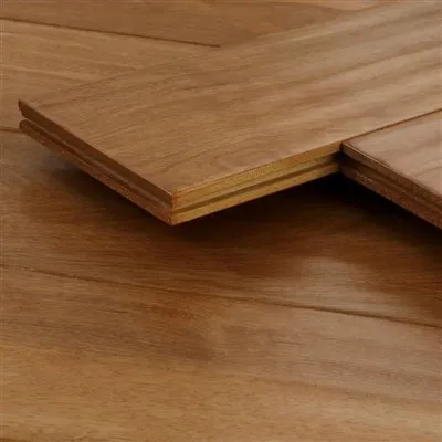 Färgning av lönnfanér